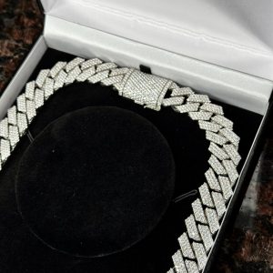 Iced Out Diamond Prong Cuban Link 14K White Gold Chain 423grams 66ct VS for sale