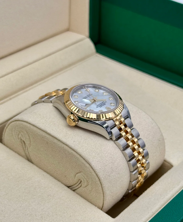 2025 Rolex Lady Datejust 28mm 279173 Jubilee MOP Diamond Dial (Unworn) (No. 1 of 2) for sale