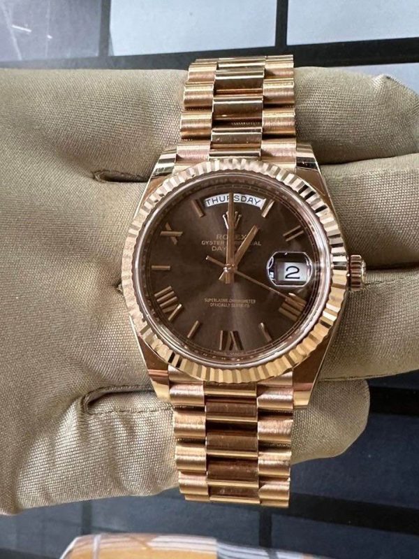 Rolex Day-Date 40mm 228235 Presidential Rose Gold Chocolate Dial for sale
