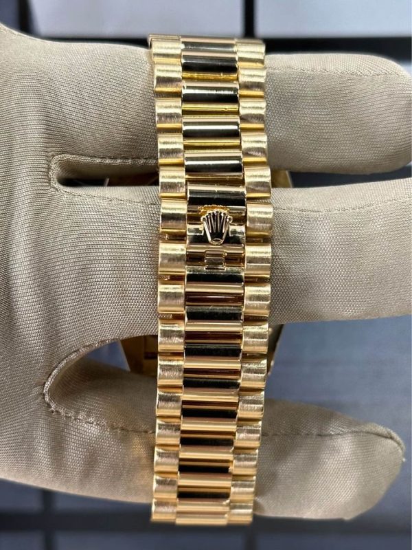 2017 Rolex Day-Date 40mm 228238 Presidential Silver Dial for sale