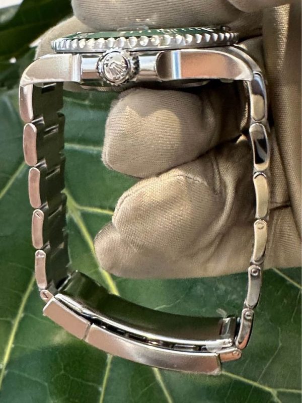 2015 Rolex Submariner “Hulk” 40mm 116610LV Green Dial (Unworn) for sale