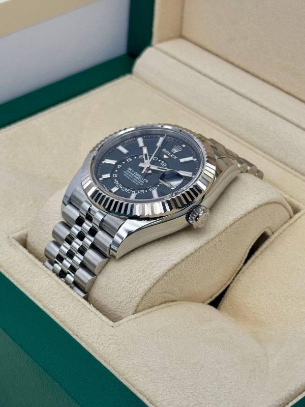 2025 Rolex Sky-Dweller 42mm 336934 Jubilee Black Dial (Unworn) for sale