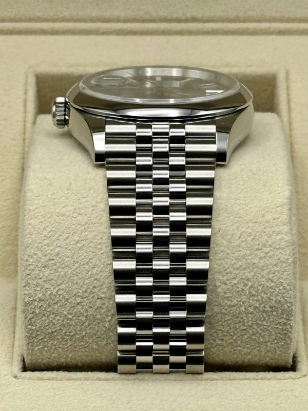 Rolex 2023 Datejust 36mm 126200 Jubilee Mint Green Dial (Unworn) for sale