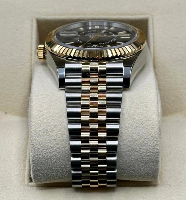 2021 Rolex Sky-Dweller 42mm 326933 Two-Tone Jubilee Black Dial for sale