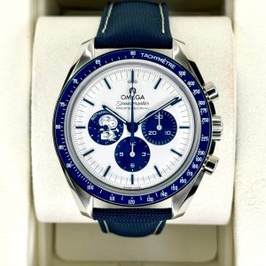 2024 Omega Speedmaster Silver Snoopy Award 310.32.42.50.02.001 (Unworn) (No. 5 of 6) for sale