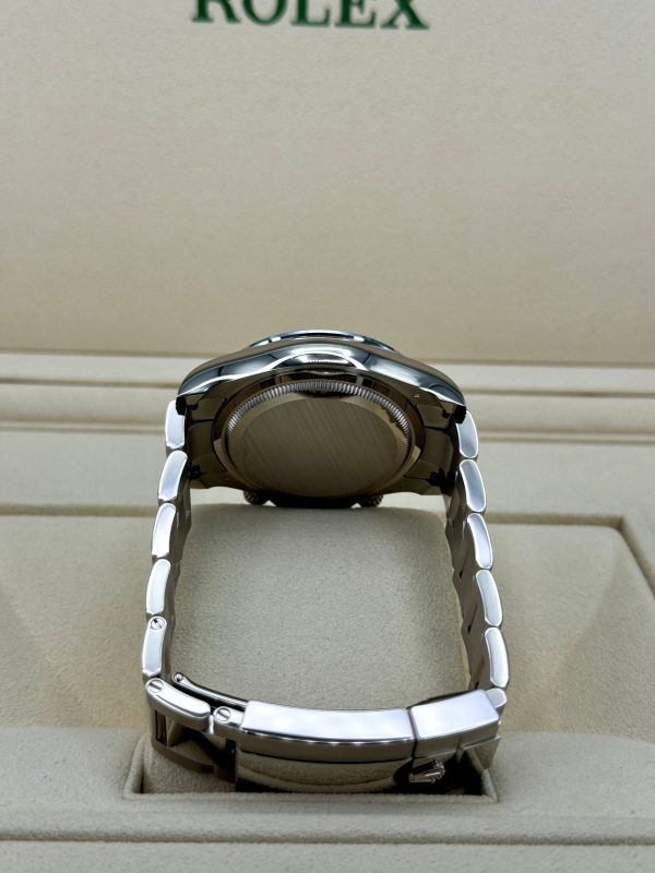 2024 Rolex Daytona 40mm 126579RBR Mother of Pearl Diamond Dial (Unworn) for sale