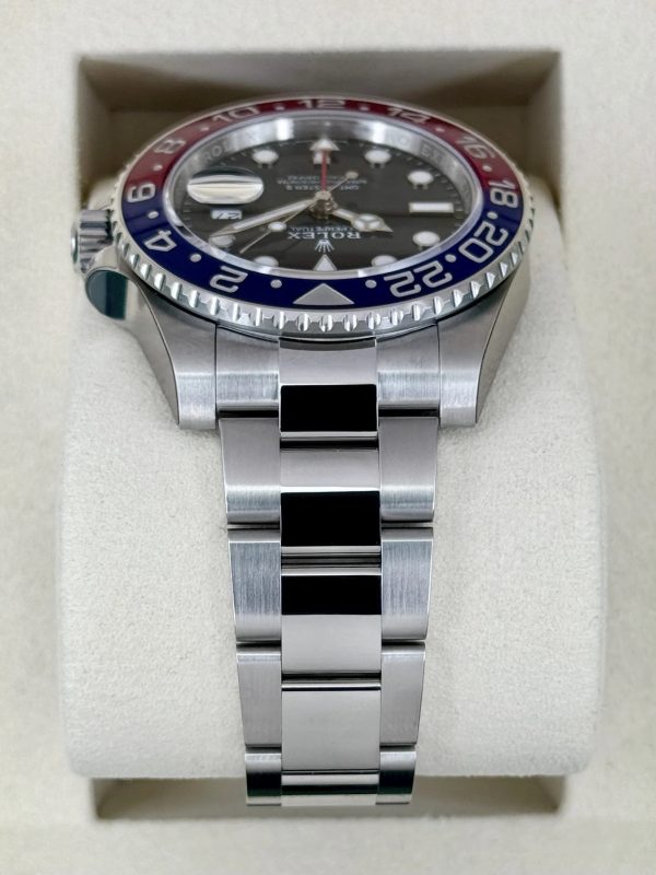 2026 Rolex GMT-Master II “Pepsi” 40mm 126710BLRO Stainless Steel Oyster Bracelet Black Dial (Unworn) for sale
