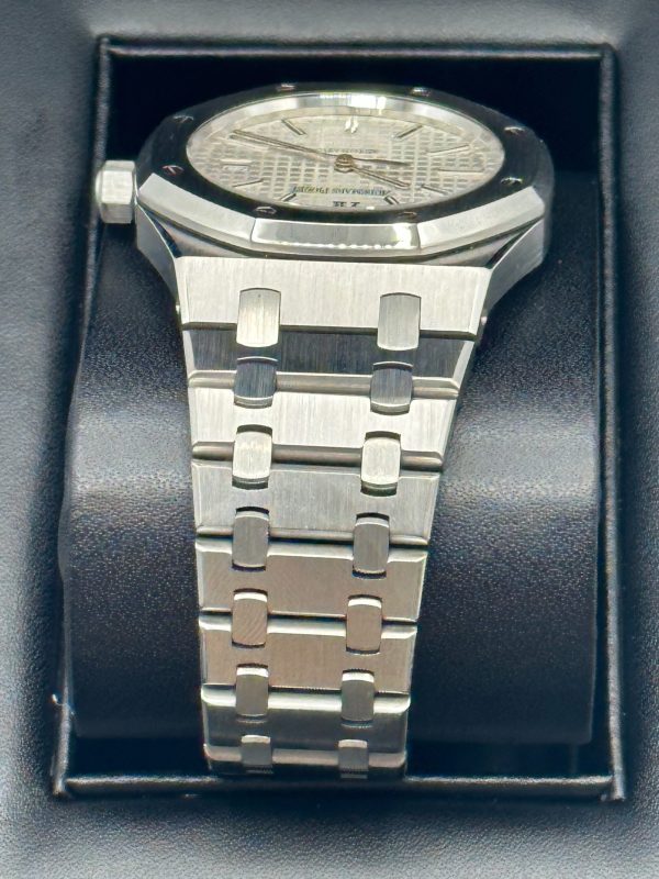 2011 Audemars Piguet 39mm 15300ST Royal Oak White Dial for sale