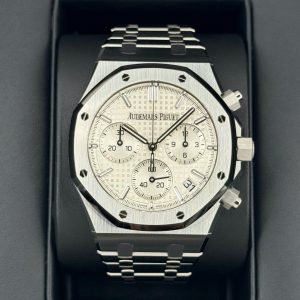 2023 Audemars Piguet Royal Oak Chronograph 41mm 26240ST White Dial (Unworn) for sale