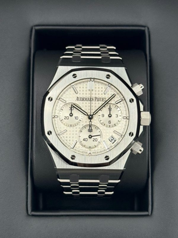 2023 Audemars Piguet Royal Oak Chronograph 41mm 26240ST White Dial (Unworn) for sale