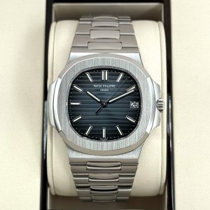 Patek Philippe Nautilus 40mm 5711/1A tainless Steel Blue Dial for sale
