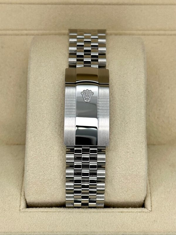 2022 Rolex Datejust 41mm 126300 Jubilee Wimbledon Dial for sale