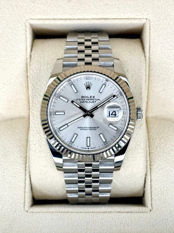 2022 Rolex Datejust 41mm 126334 Stainless Steel Jubilee Silver Dial for sale