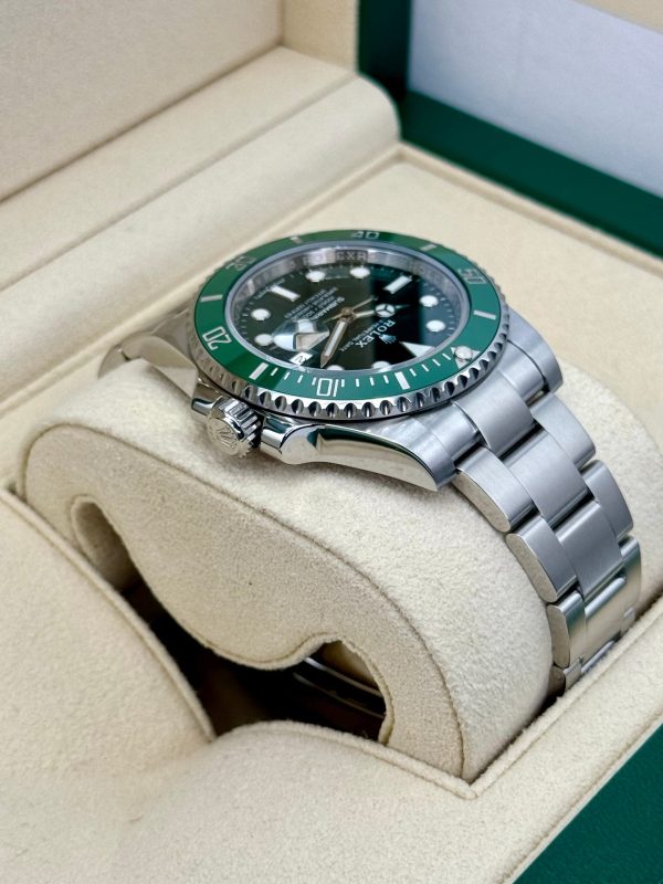 2019 Rolex Submariner “Hulk” 40mm 116610LV Green Dial (No. 5 of 6) for sale