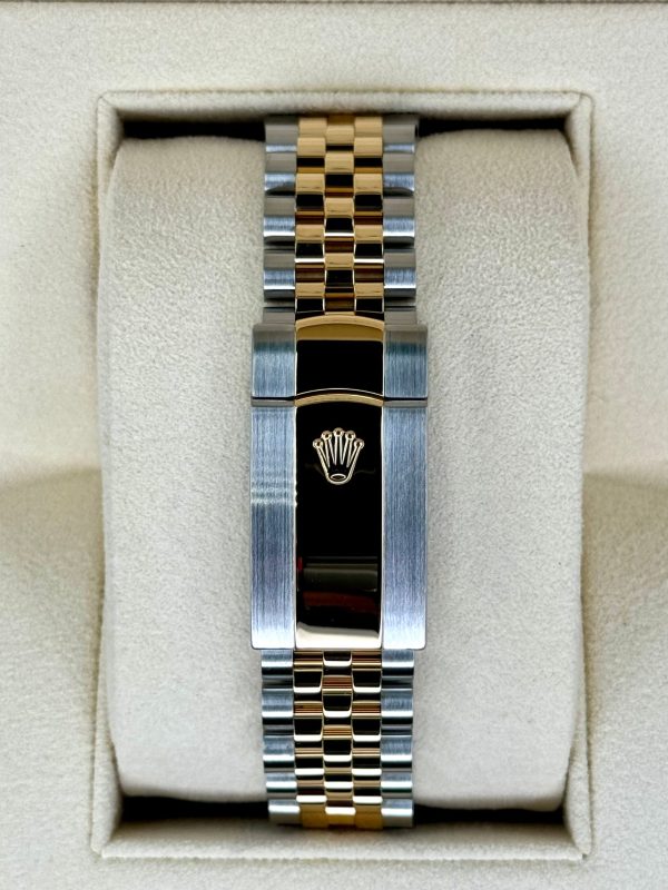 2022 Rolex Datejust 41mm 126333 Jubilee Champagne Diamond Dial for sale