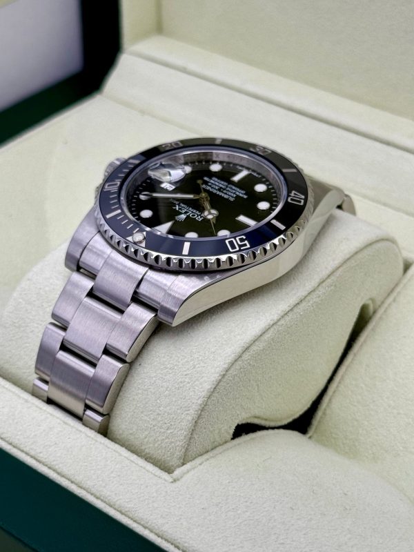 2011 Rolex Submariner 40mm 116610 Stainless Steel Black Dial for sale