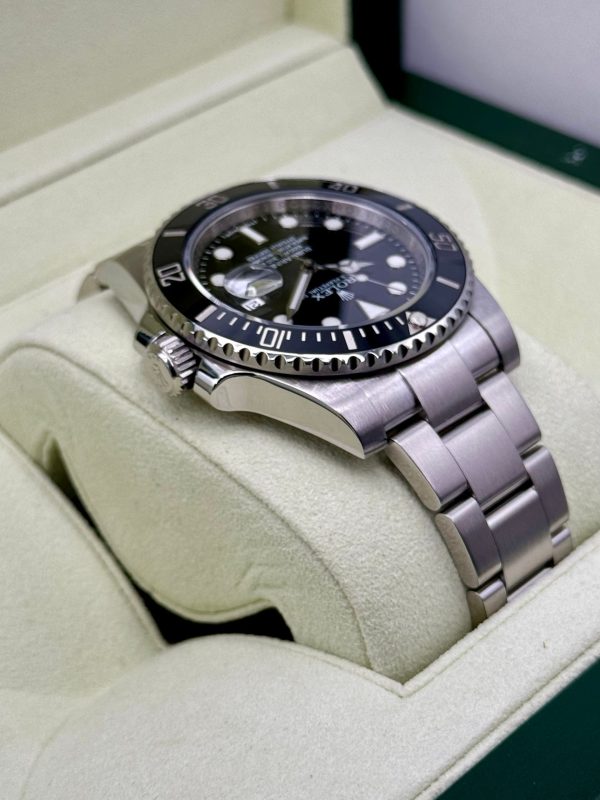 2011 Rolex Submariner 40mm 116610 Stainless Steel Black Dial for sale