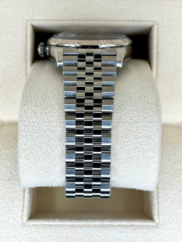 2024 Rolex Datejust 36mm 126234 Stainless Steel Jubilee Silver Dial (Unworn) for sale