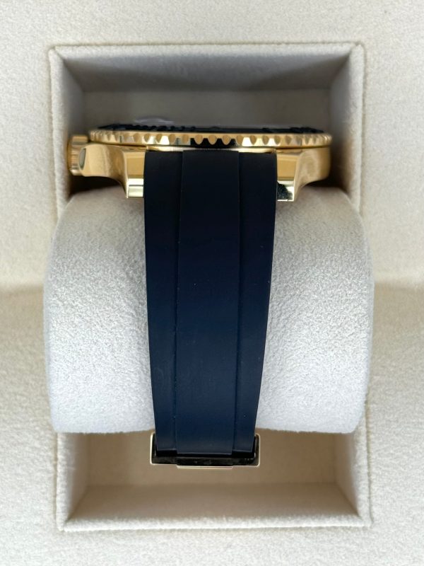 2024 Rolex Yacht-Master 42mm 226658 Gold Oysterflex Black Dial for sale