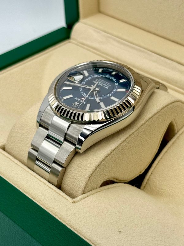 Sky-Dweller 42mm 326934 Stainless Steel Oyster Blue Dial for sale