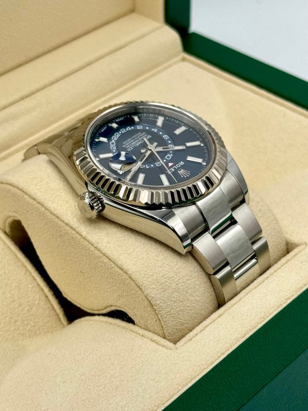 Sky-Dweller 42mm 326934 Stainless Steel Oyster Blue Dial for sale