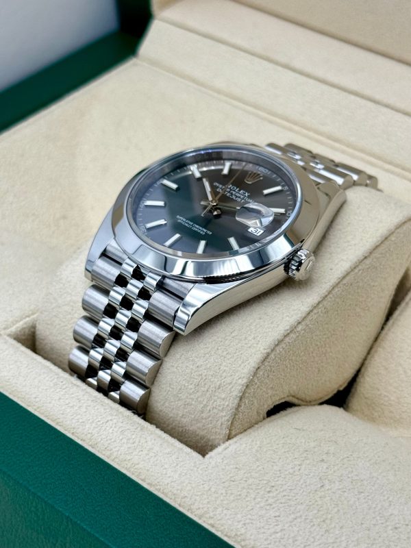 Rolex 2023 Datejust 41mm 126300 Stainless Steel Jubilee Rhodium Dial for sale