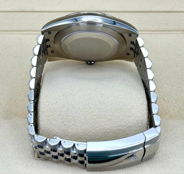 Rolex 2023 Datejust 41mm 126300 Stainless Steel Jubilee Rhodium Dial for sale
