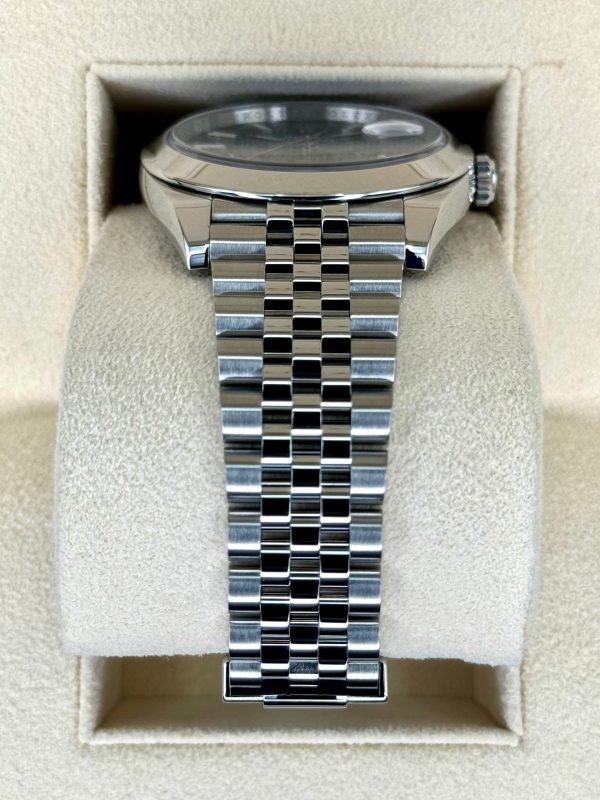 2022 Rolex Datejust 41mm 126300 Stainless Steel Jubilee Blue Motif Dial for sale