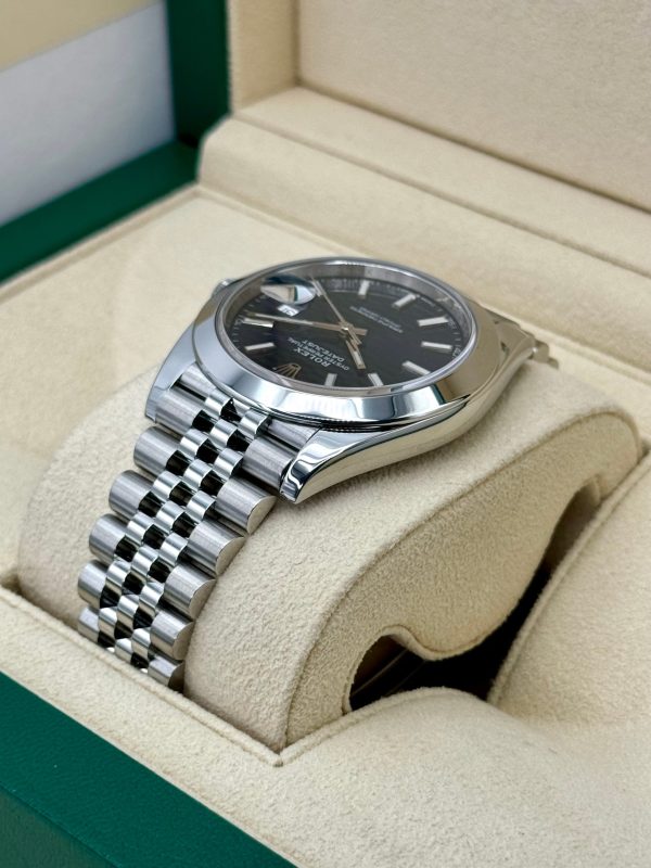 2022 Rolex Datejust 41mm 126300 Stainless Steel Jubilee Blue Motif Dial for sale