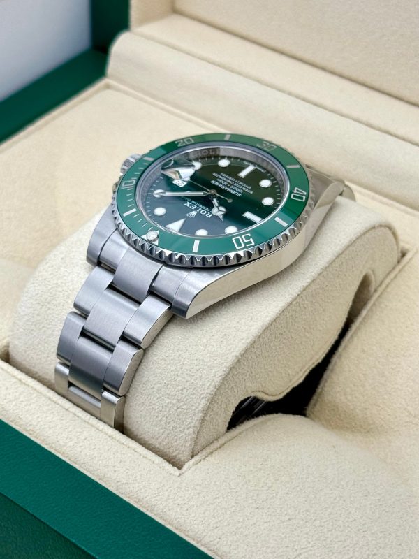 2019 Rolex Submariner “Hulk” 40mm 116610LV Green Dial (No. 6 of 6) for sale