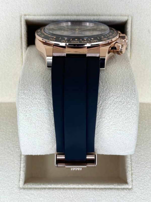 2025 Rolex Daytona 40mm 126515LN Rose Gold Oysterflex Black Dial (Unworn) for sale