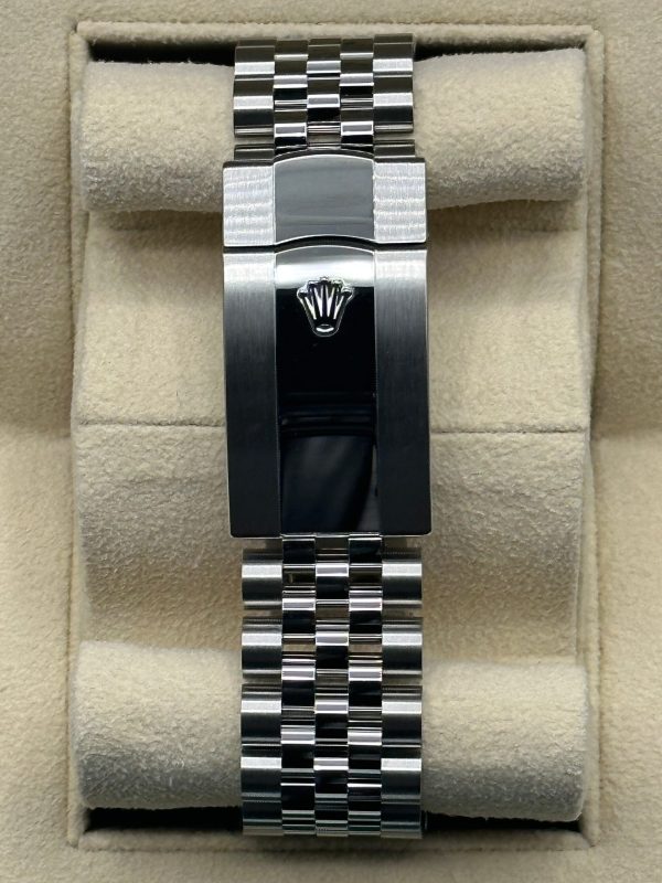 Rolex 2023 Sky-Dweller 42mm 326934 Jubilee Blue Dial (Unworn) for sale