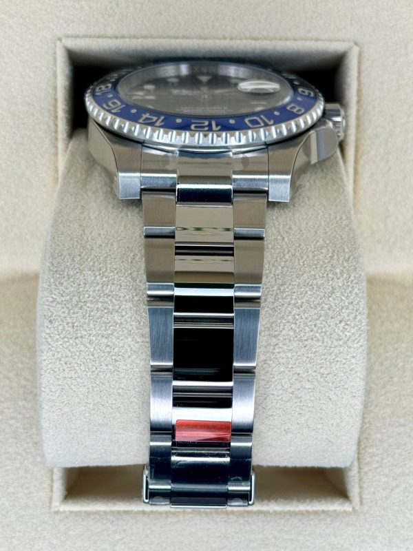 OLD STOCK 2017 Rolex GMT-Master II “Batman” 40mm 116710BLNR Oyster (Unworn) for sale