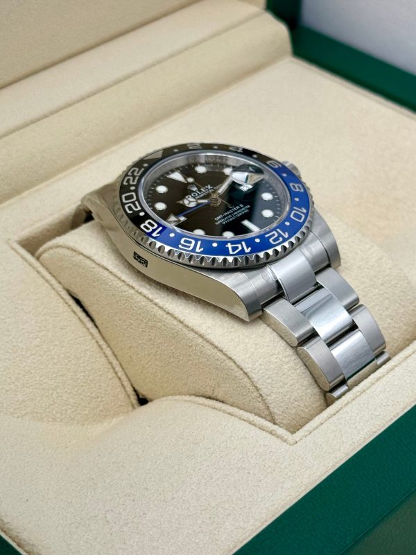 OLD STOCK 2017 Rolex GMT-Master II “Batman” 40mm 116710BLNR Oyster (Unworn) for sale