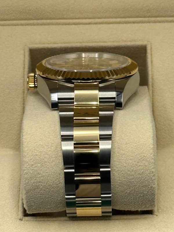 2023 Rolex Sky-Dweller 42mm 326933 Oyster Champagne Dial (Unworn) for sale