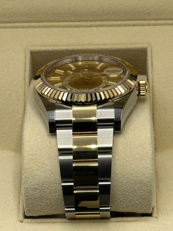 2023 Rolex Sky-Dweller 42mm 326933 Oyster Champagne Dial (Unworn) for sale