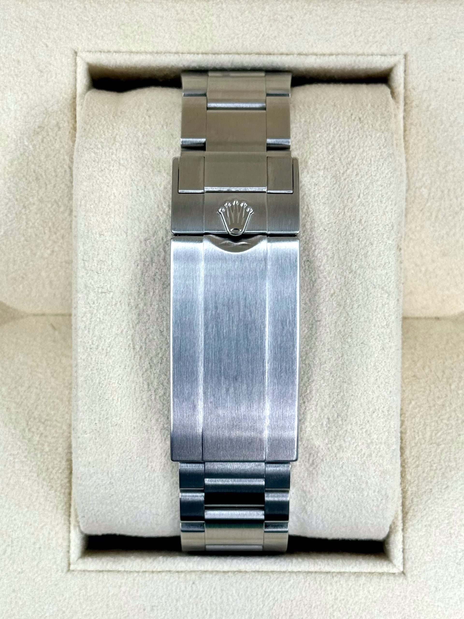 Rolex Submariner 126610LN dial and case detail