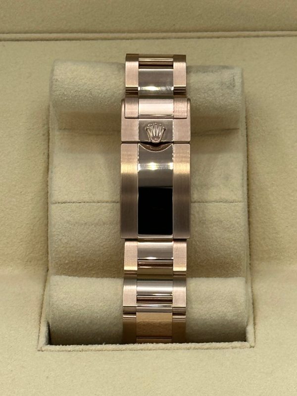 2023 Rolex Daytona 40mm 116505 Rose Gold Chocolate Dial (Unworn) for sale