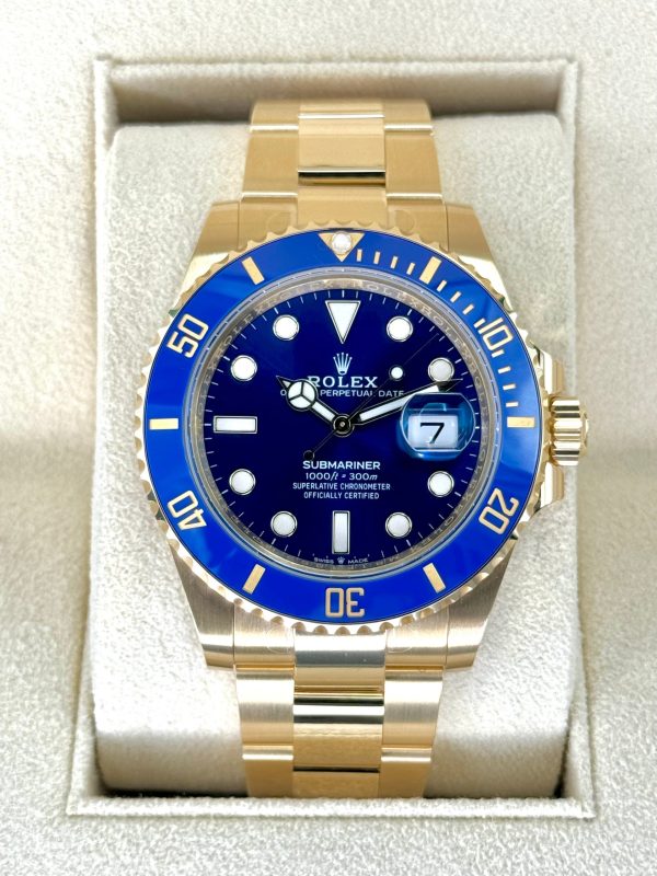 2024 Rolex Submariner “Bluesy” 41mm 126618LB Yellow Gold Blue Dial (Unworn) for sale