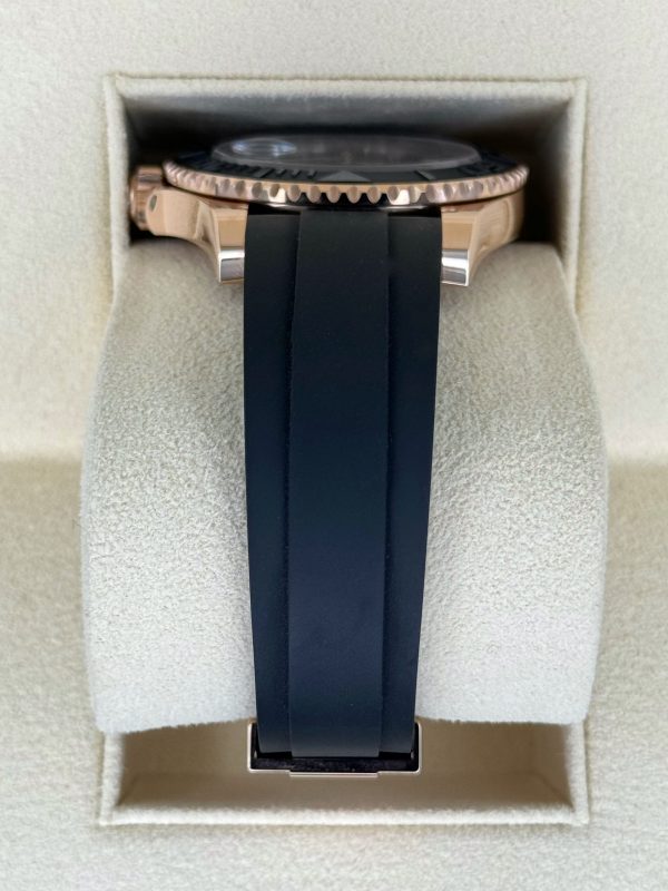 2024 Rolex Yacht-Master 40mm 126655 Rose Gold Oysterflex Black Dial for sale