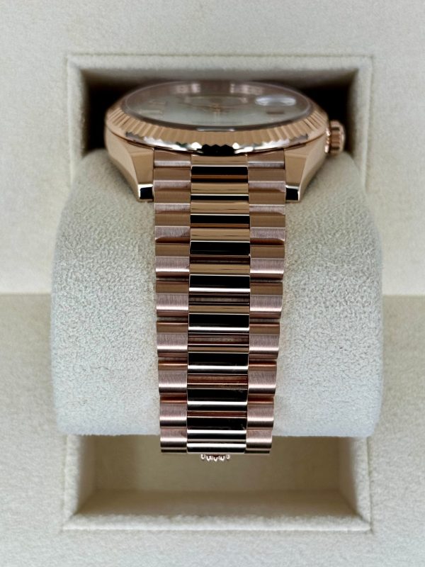 2024 Rolex Day-Date 40mm 228235 Rose Gold MOP Diamond Dial (Unworn) for sale