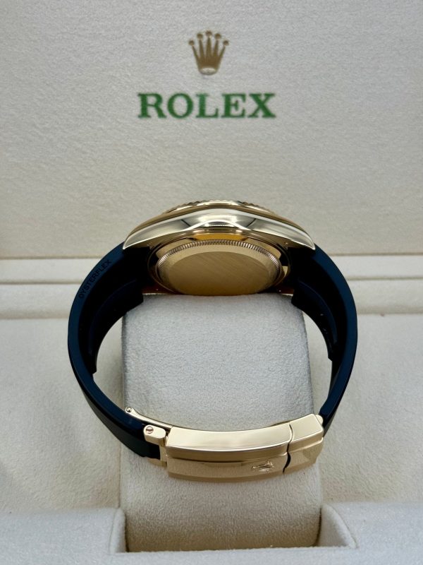 2024 Rolex Sky-Dweller 42mm 336238 Yellow Gold Oysterflex Champagne Dial for sale
