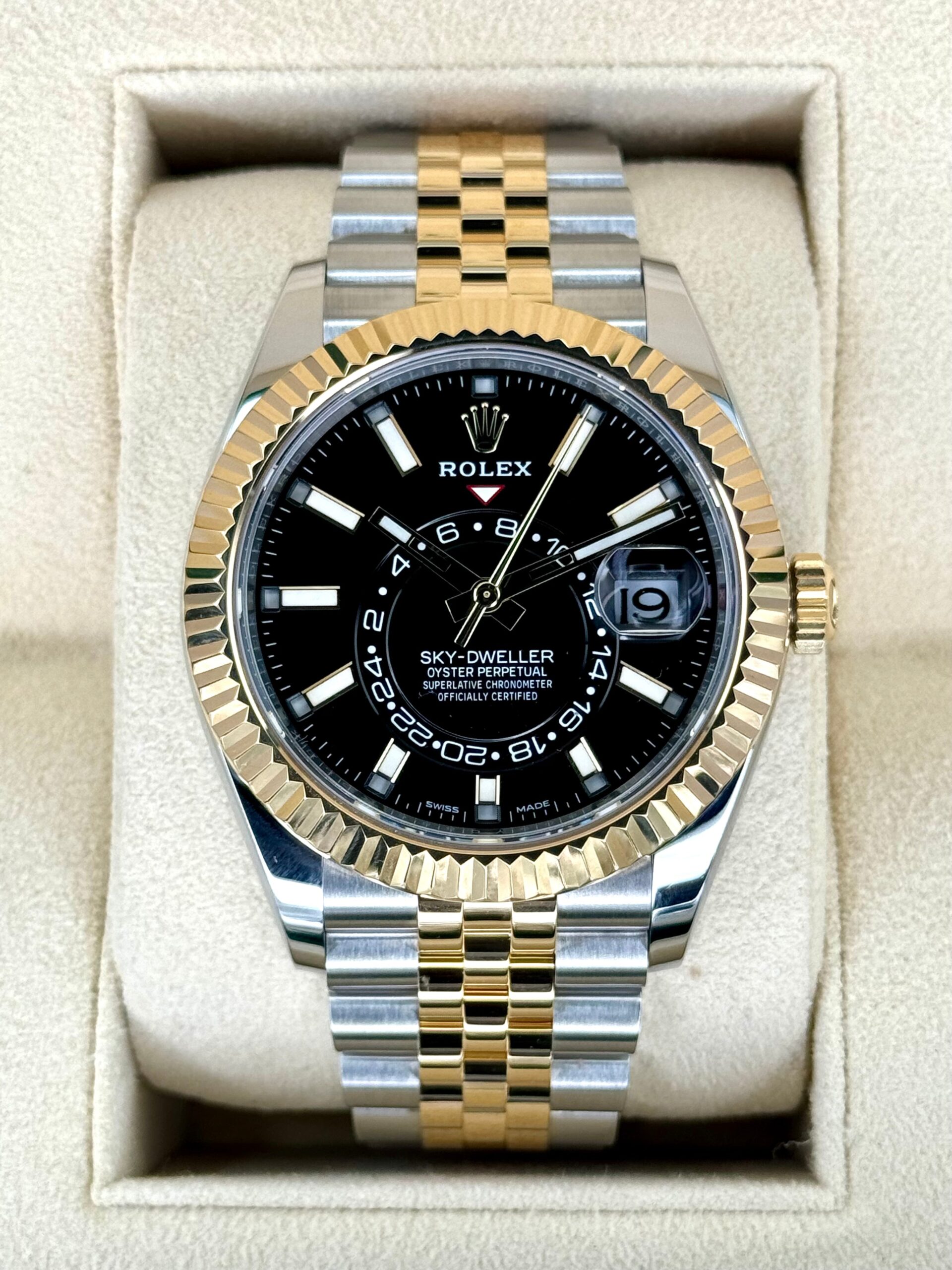 Pre owned Rolex Sky-Dweller 326933 for sale