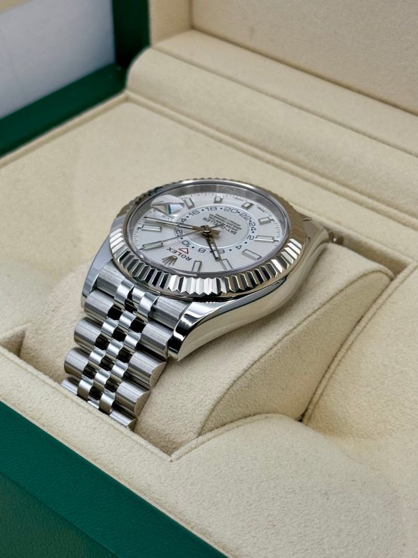 2022 Rolex Sky-Dweller 42mm 326934 Stainless Steel Jubilee White Dial for sale