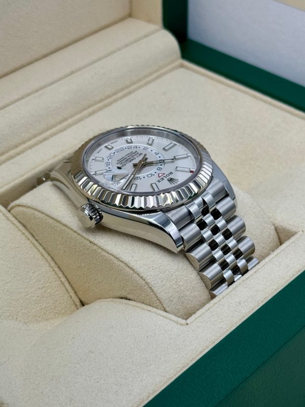 2022 Rolex Sky-Dweller 42mm 326934 Stainless Steel Jubilee White Dial for sale