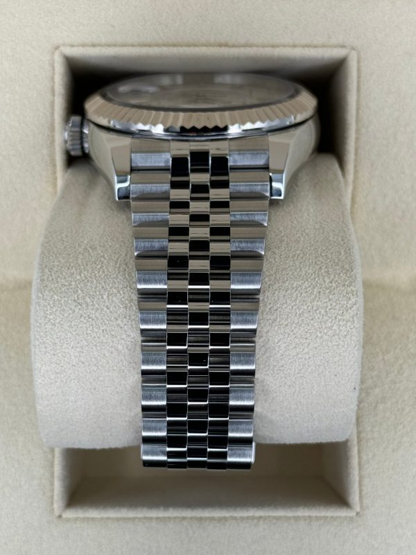 2022 Rolex Sky-Dweller 42mm 326934 Stainless Steel Jubilee White Dial for sale