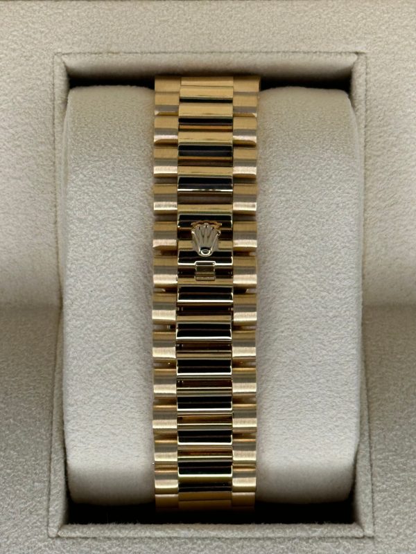 Rolex Day-Date 40mm 228238 Presidential Silver Motif Dial for sale