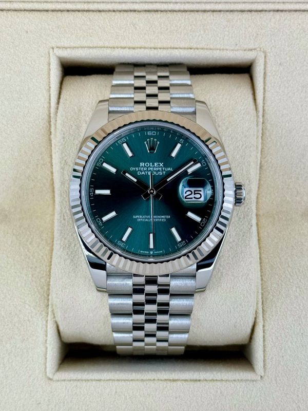 2023 Rolex Datejust 41mm 126334 Stainless Steel Jubilee Green Dial for sale