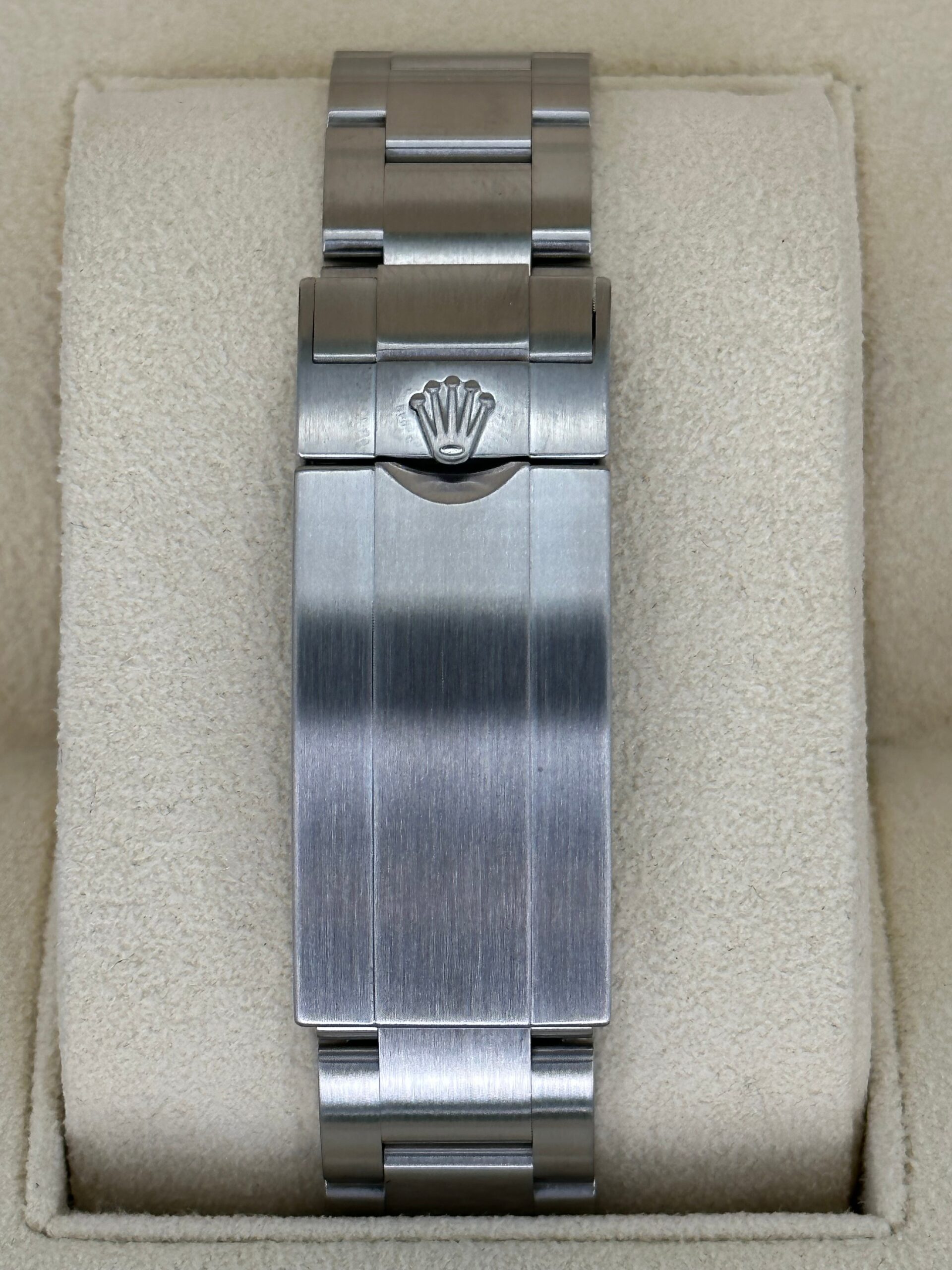 Rolex Submariner 126610LN dial and case detail