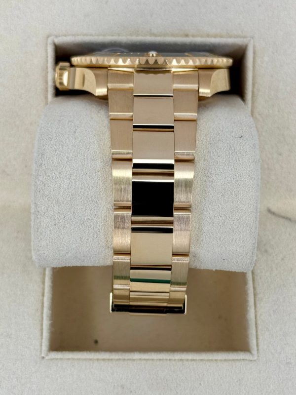 2022 Rolex Submariner 41mm 126618LN Yellow Gold Black Dial for sale